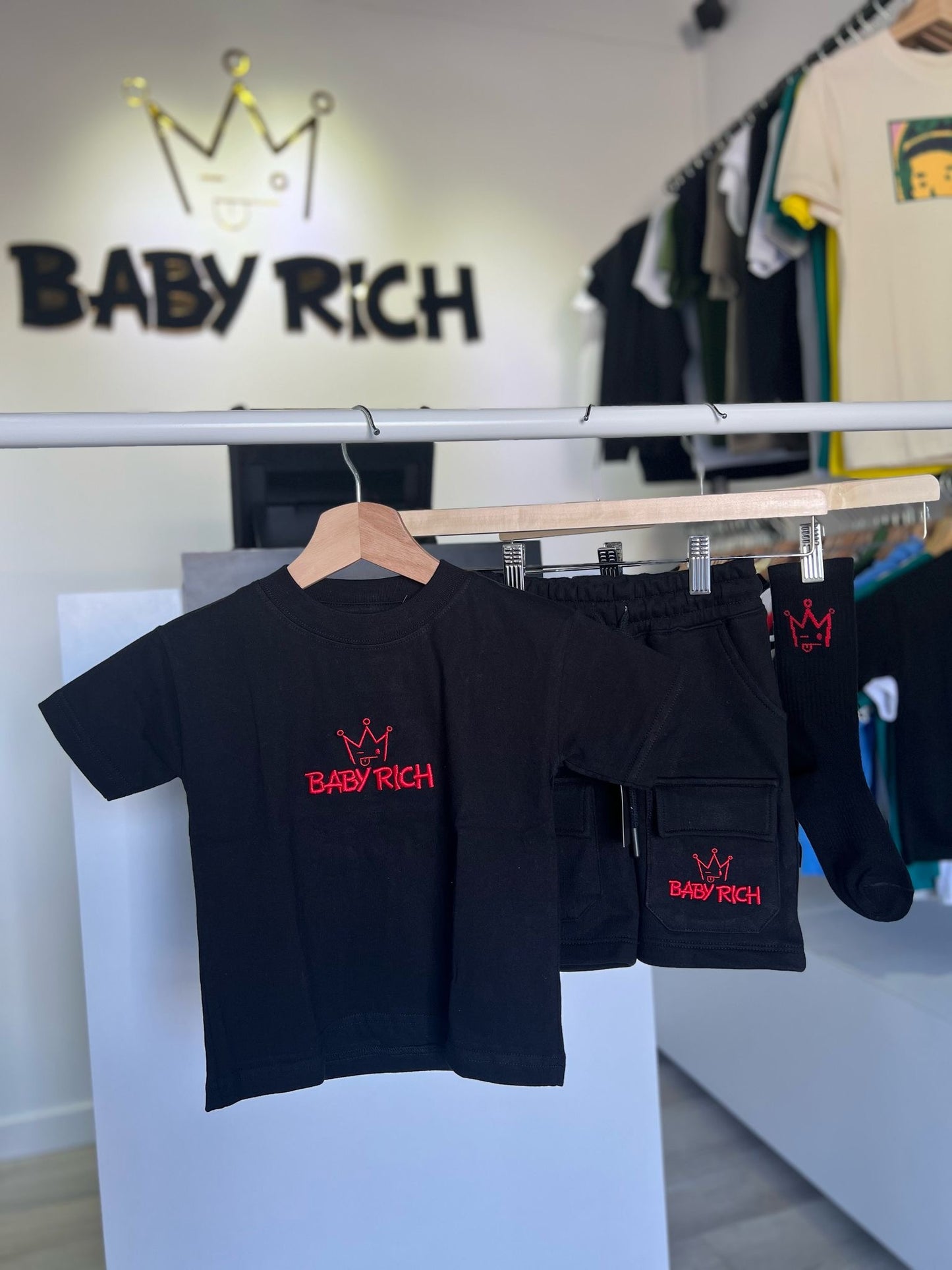 BABY RICH BLACK AND RED SET