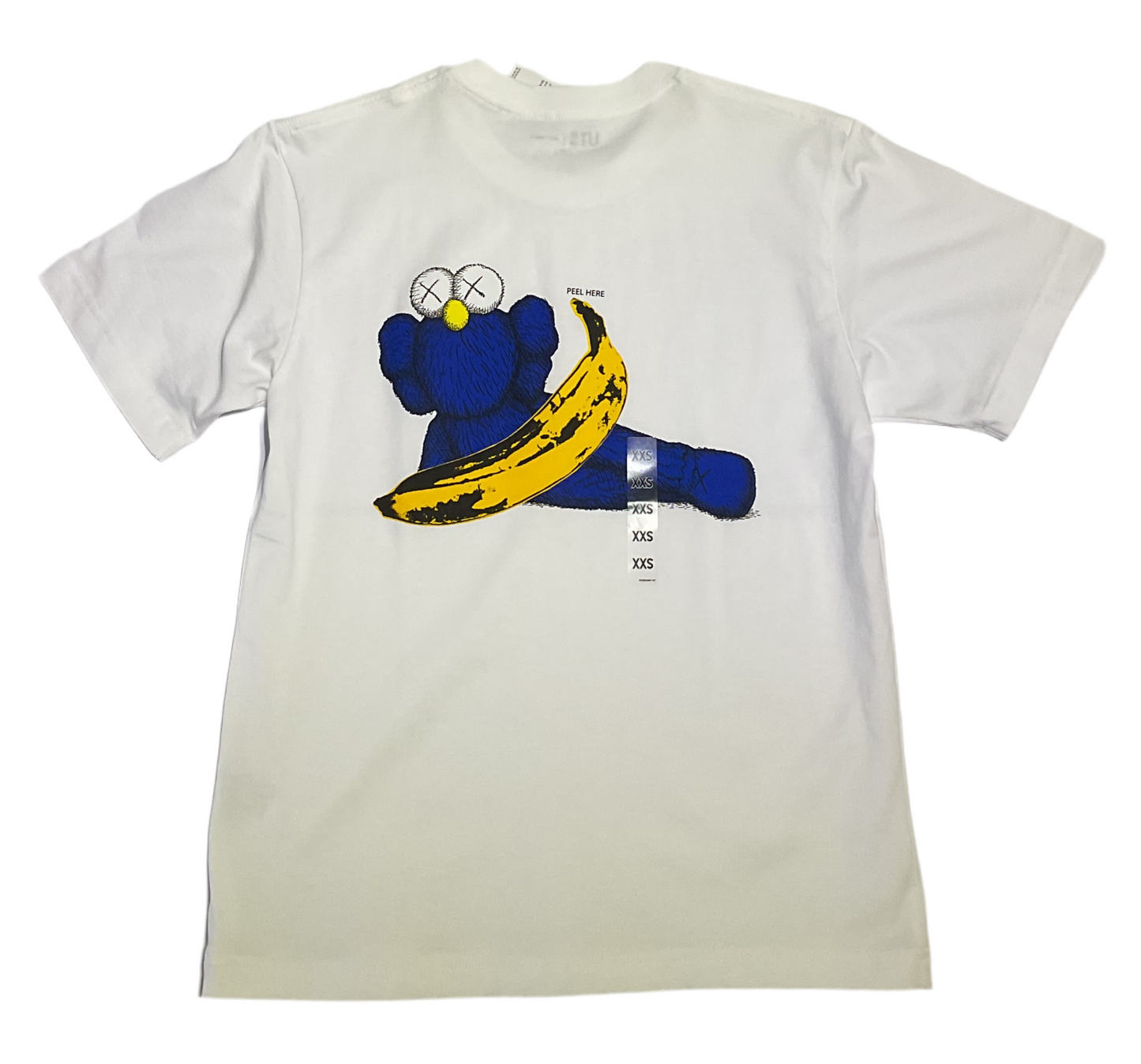 UT X KAWS T-SHIRT
