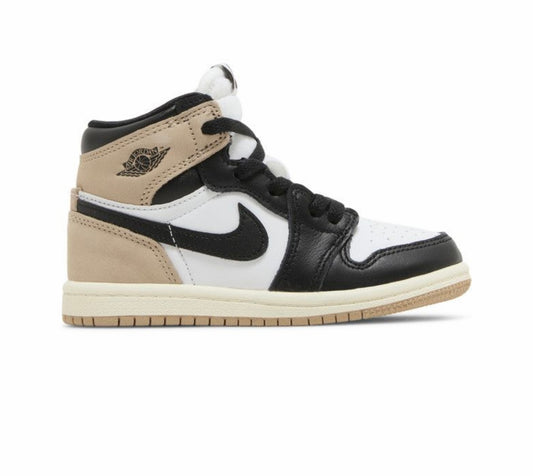 AIR JORDAN 1 ‘LATTE’
