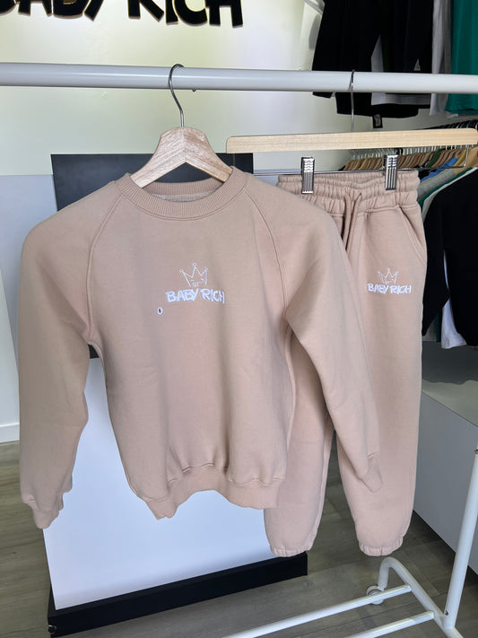 BABY RICH CREAM AND WHITE SWEATER AND JOGGER SET